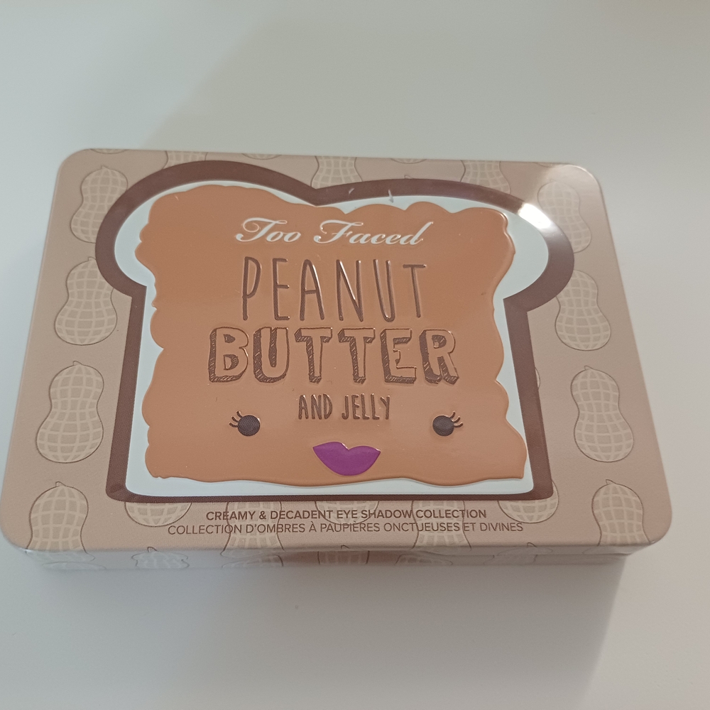 Too Faced Peanut Butter and Jelly Eyeshadow Palette - Collector's Item